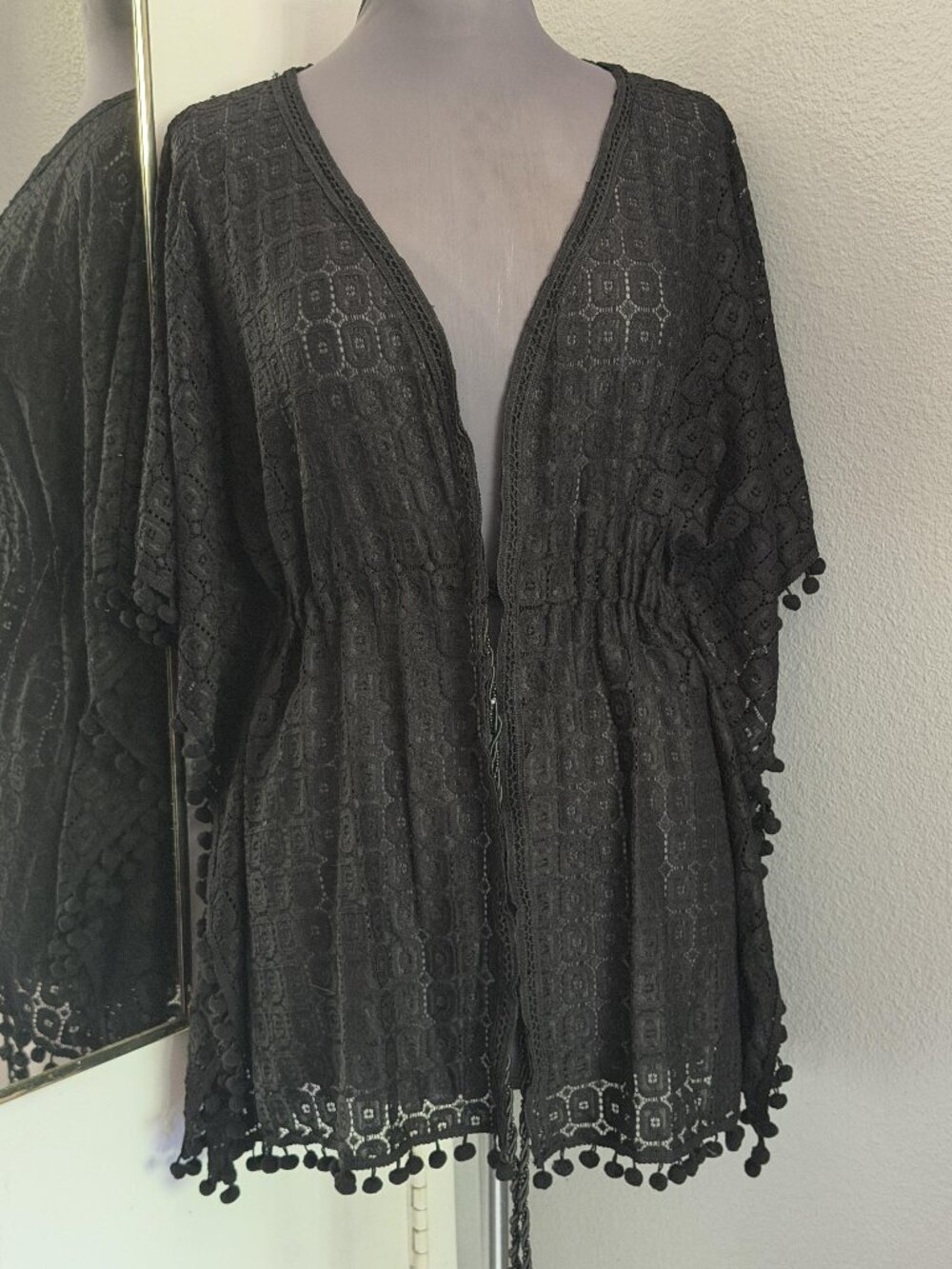 ASHA Black Lace Kimono Swim Cover Up One Size OS Boho Pom Pom Tunic Cardigan EUC